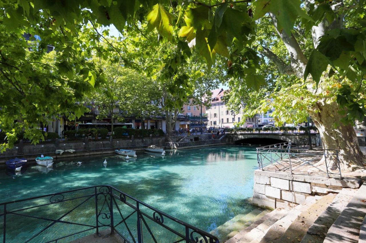 Le Duplex - Hyper Centre - Gare - Wifi - Netflix - Disney + Annecy Exterior photo