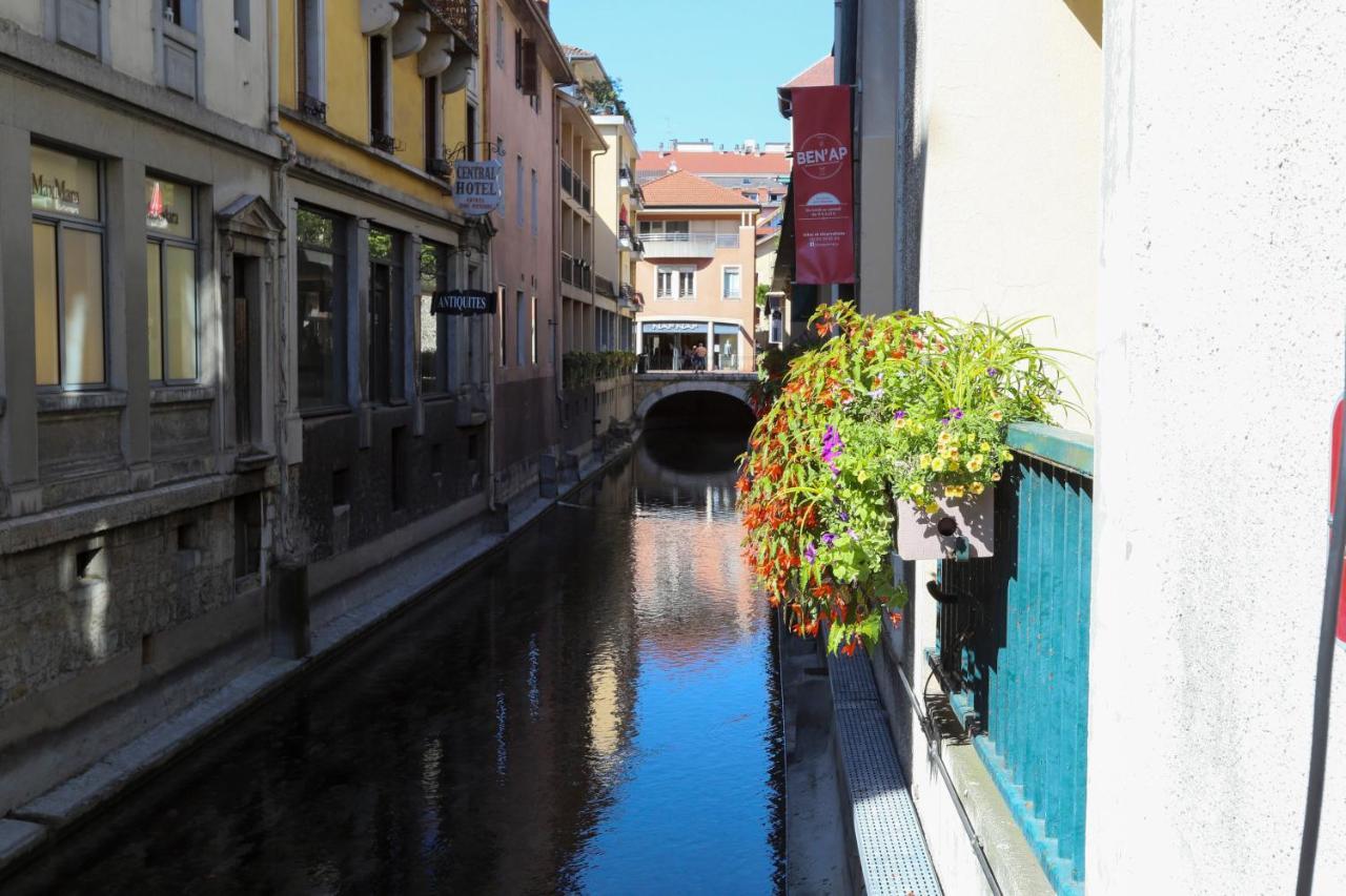 Le Duplex - Hyper Centre - Gare - Wifi - Netflix - Disney + Annecy Exterior photo